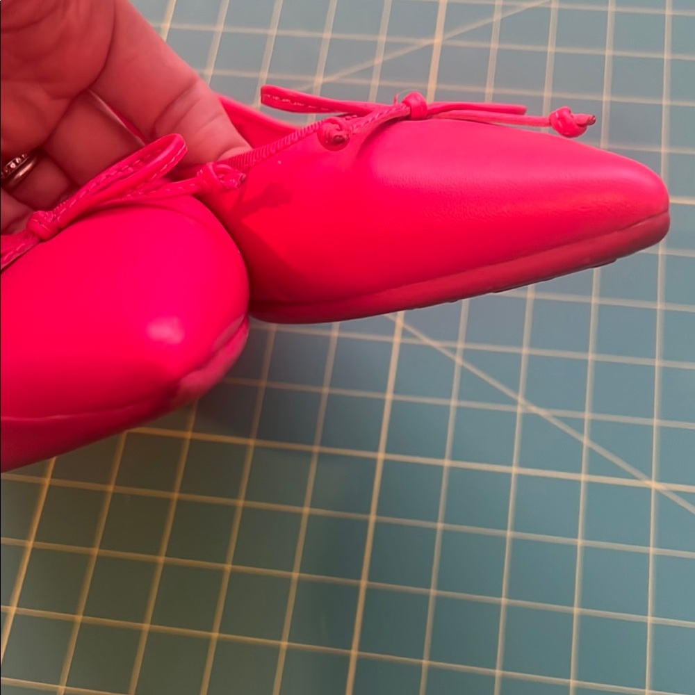 AEROSOLES Pink Ballet Flats with Decorative Bows - Picture 3 of 4